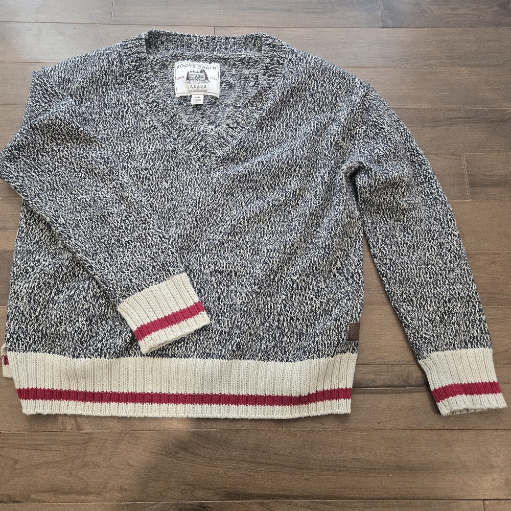 Classic Roots Unisex Winter Sweater.